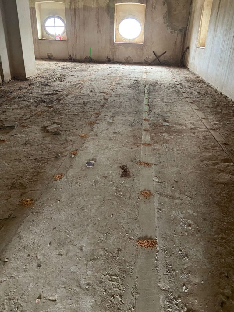 Palacete Ducal de Burjassot Restauración estructural de vigas