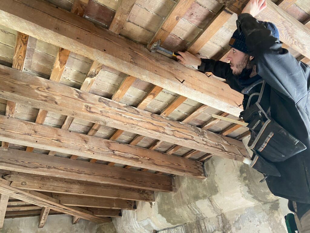 Palacete Ducal de Burjassot Restauración estructural de vigas